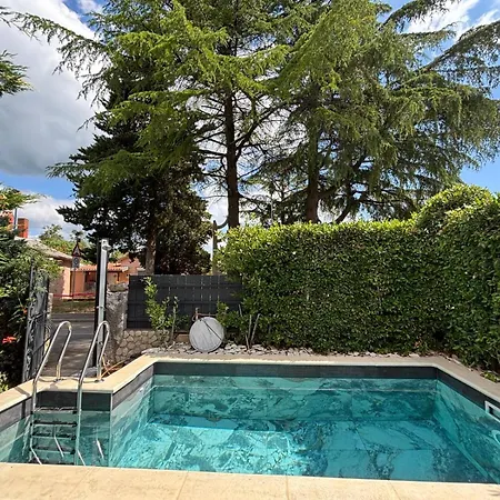 Lido 145 M2 With Pool * Krnica