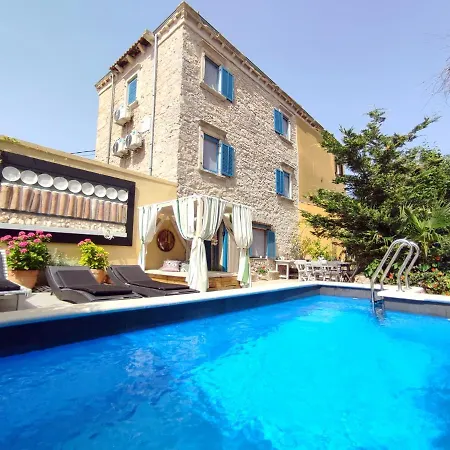 Lido 145 M2 With Pool Krnica