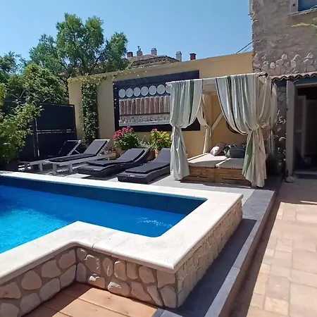 Lido 145 M2 With Pool Villa Krnica