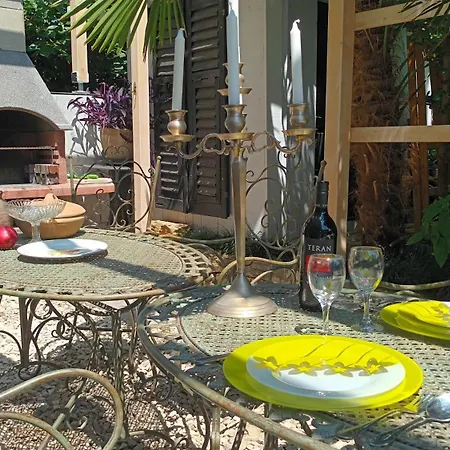 Lido 145 M2 With Pool *